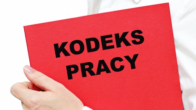 3 warunki, aby uzyskać zwolnienie od pracy z powodu działania siły wyższej