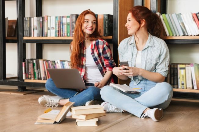 Analiza rynku edukacyjnego 2026: wybór studiów magisterskich a perspektywy rozwoju kariery