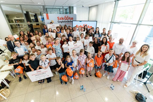 21 szkół z nagrodami w konkursie "Szkoła Czytelników"