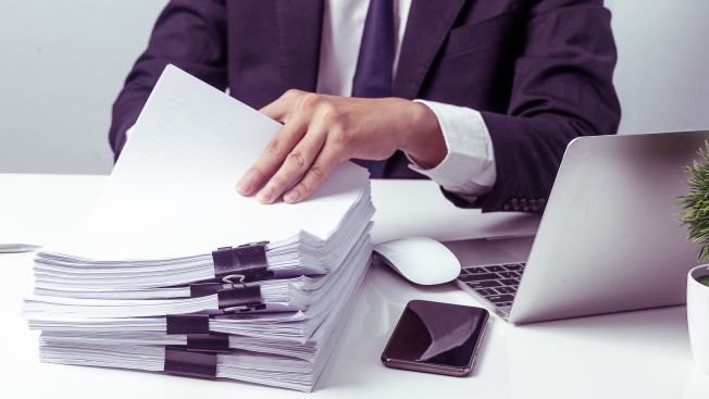 Jak udokumentować umowę zlecenie w stażu pracy bez zaświadczenia ZUS – wyjaśnienia MRPiPS