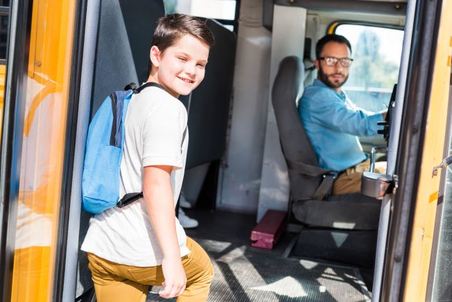 Kierowca autobusu szkolnego w systemie przerywanego czasu pracy