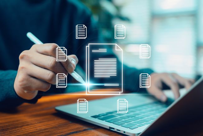 Elektroniczne dokumenty pracownicze po zmianach w Kodeksie pracy 2026 – wyjaśnienia PIP