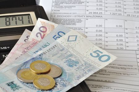 Jaka ulga podatkowa ZFŚS dla osoby zatrudnionej w kilku szkołach
