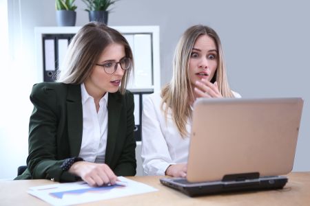 Negatywna ocena pracy nauczyciela a ochrona związkowa – co musi zrobić dyrektor szkoły