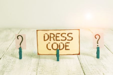 Czy dyrektor może wprowadzić dress code w szkole