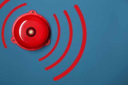 Stopień alarmowy BRAVO także w szkołach - do 31 maja 2025 r.