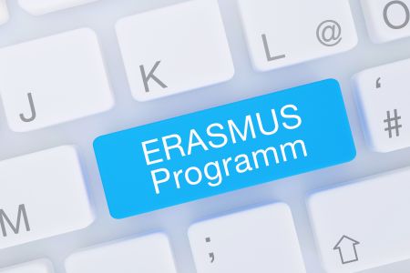 Erasmus+ a wynagrodzenie za godziny ponadwymiarowe nauczyciela