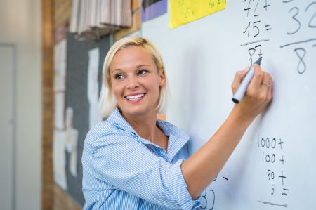 Kto może prowadzić zajęcia w klasach I–III od 2026 r. – kwalifikacje