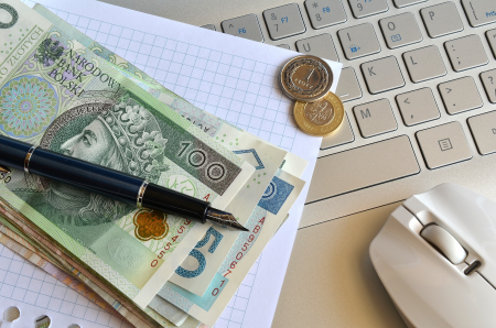 Dwóch dyrektorów opłacanych z dotacji przedszkolnej