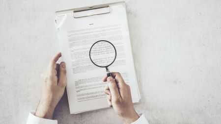 Postępowanie karne przeciwko nauczycielowi a przekształcenie umowy w mianowanie