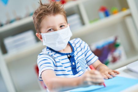 Czy w czasie pandemii dziecko z nauczaniem domowym może być włączone w edukację zdalną