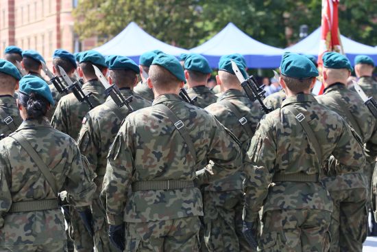 Edukacja z wojskiem – program MON już realizowany w szkołach