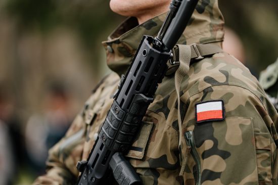 Urlop bezpłatny dla żołnierza WOT – także w szkole