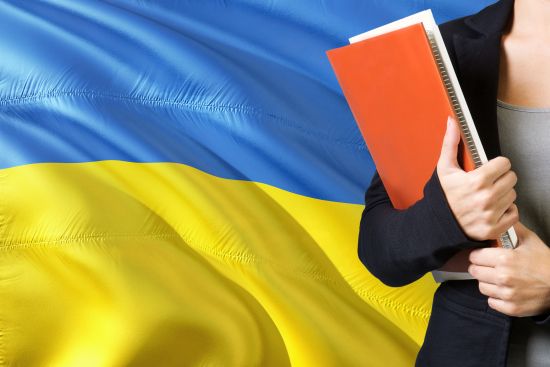 Dłuższy okres zatrudnienia pracownika z Ukrainy w szkole