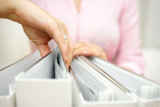 Zgłoszenie do PIP umowy na czas określony nauczyciela – czy wyjmie ją z limitu umów o pracę na czas określony
