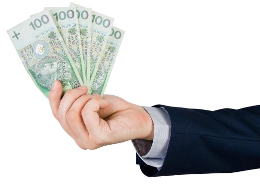MEN wyjaśnia: wynagrodzenie za godziny ponadwymiarowe nauczycieli podczas egzaminu nie w każdym przypadku
