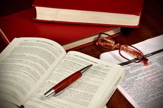Odpowiedzialność karna nauczyciela i innego pracownika szkoły - wybrane przestępstwa