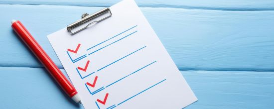 Co powinien zawierać regulamin wynagradzania pracowników samorządowych w żłobku i klubie dziecięcym